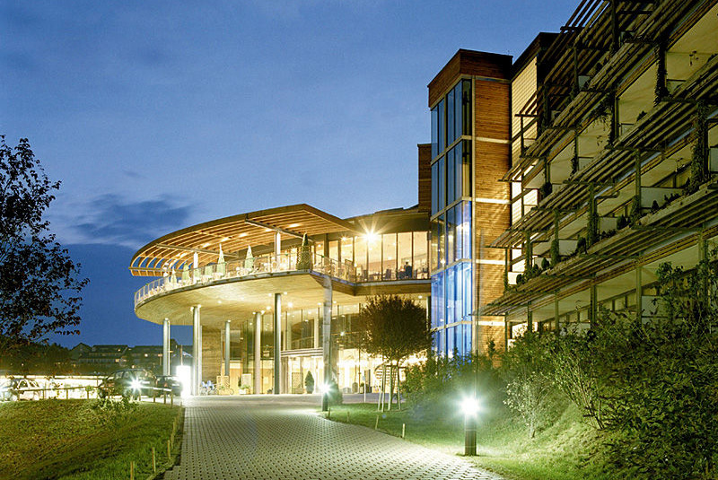 Stavby v zahraničí / Hotel INTERCONTINENTAL - foto