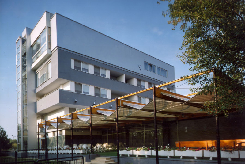 Občianske budovy / Hotel KORMORÁN - foto