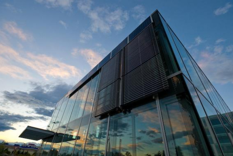 Občianske budovy / VIESSMANN, centrála - foto Občianske budovy / VIESSMANN, centrála - foto