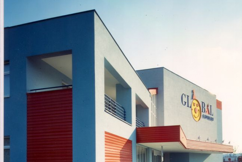 Obchodné stavby / Veľkoobchod GLOBAL EXPRESS - foto Obchodné stavby / Veľkoobchod GLOBAL EXPRESS - foto